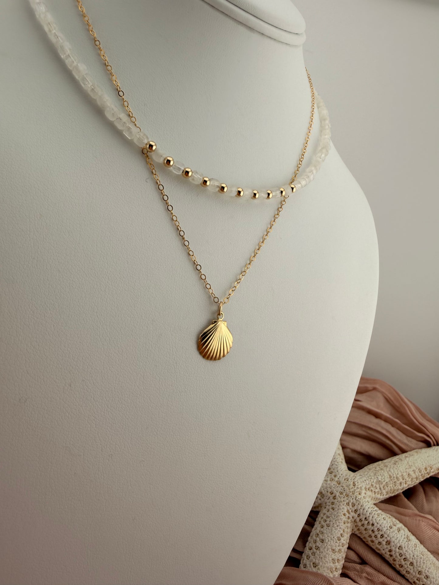 Necklace: Gemstone (Variety)