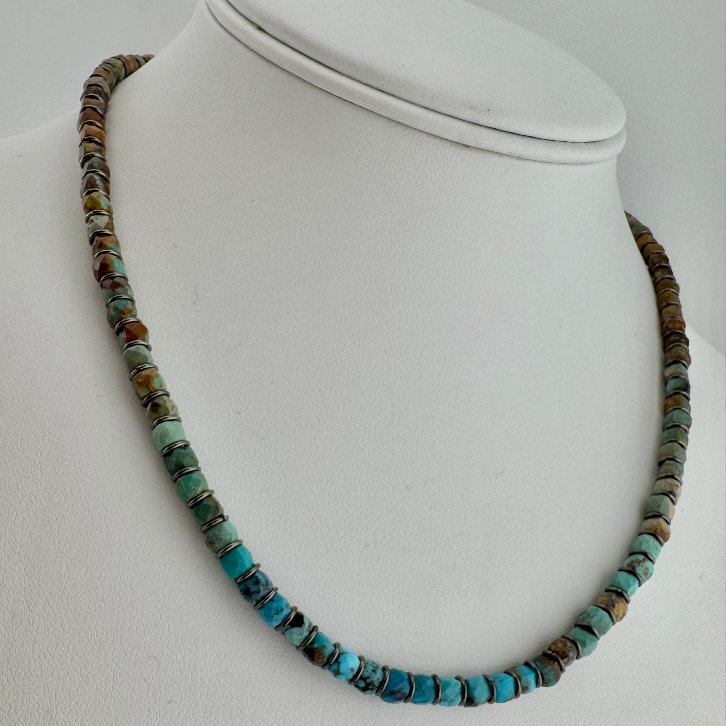 Necklace: Gemstone Turquoise Ombre